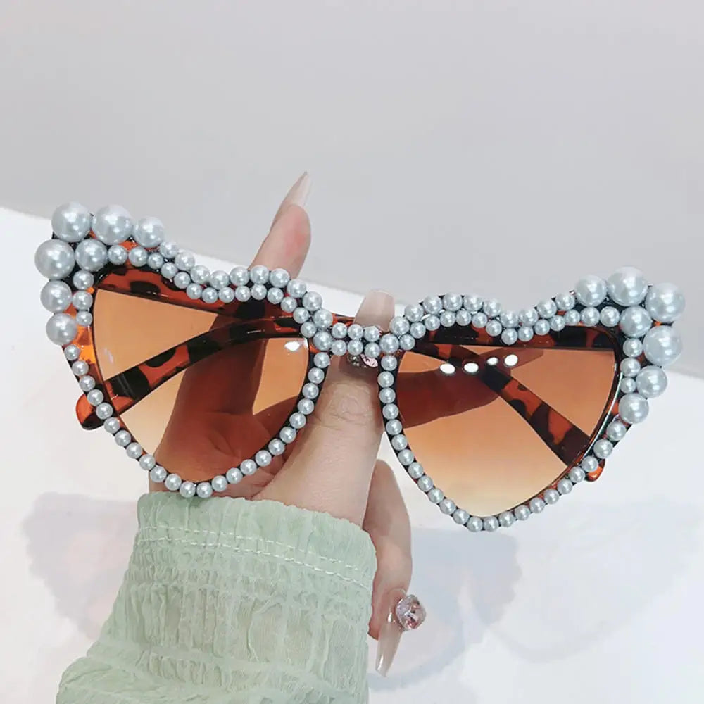 RBB Luxury Diamond Frame Heart Shape Sunglasses – Large UV400 Protection for Women