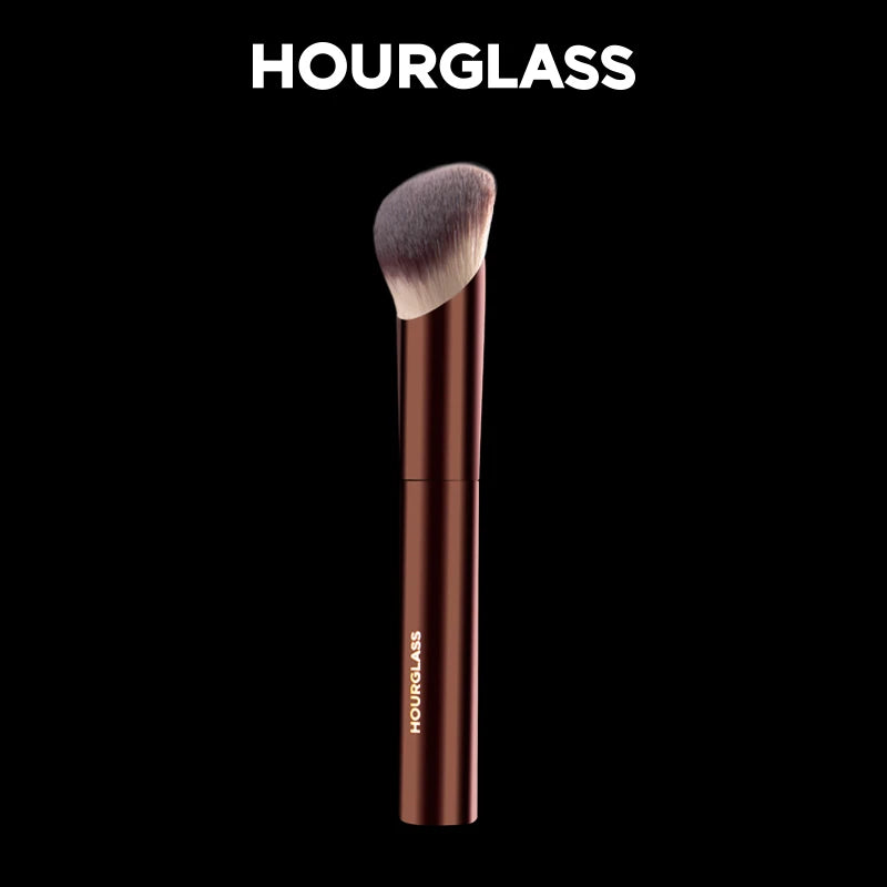 No.21 Ambient Soft Glow Foundation Brush – Soft Fiber Face Brush with Stylish Handle