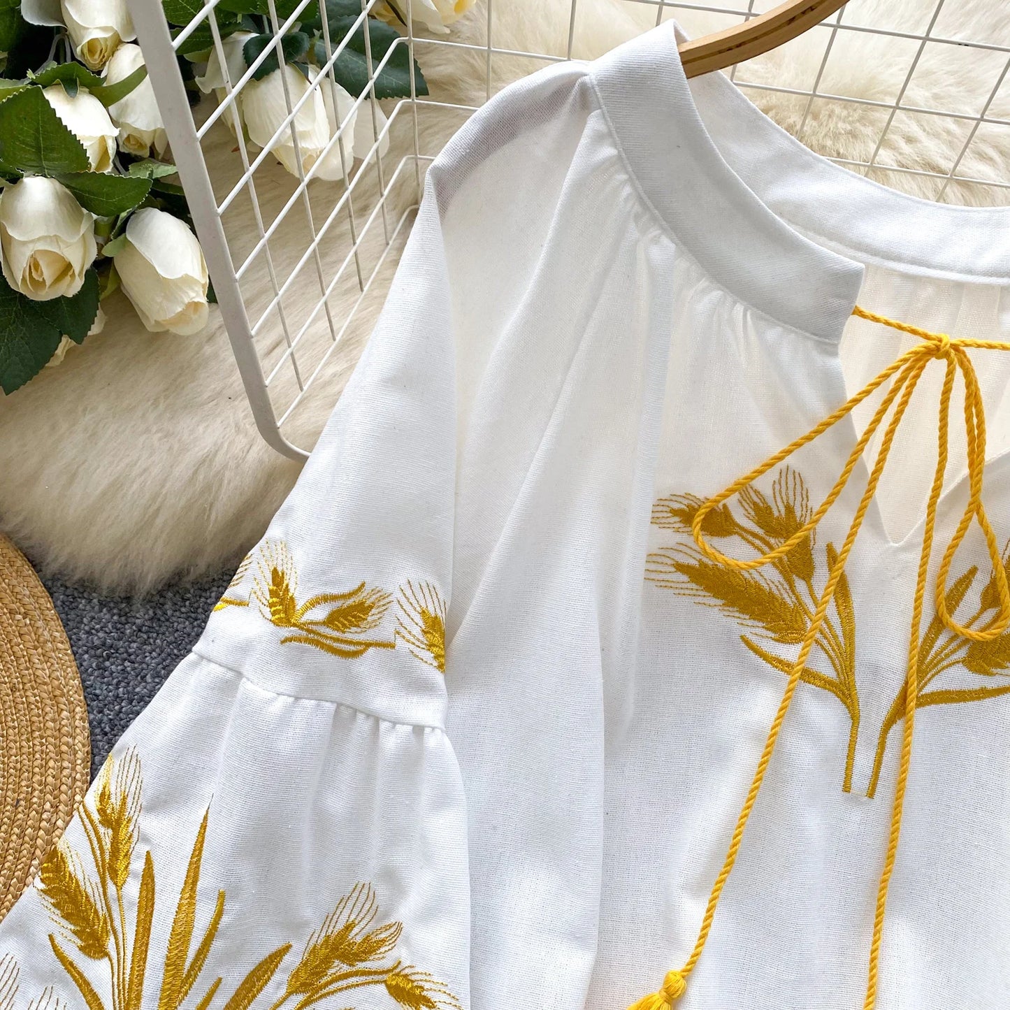 Retro Ethnic Heavy Embroidery Loose Casual round Ne Lantern Sve irt Women's Faionable Base Layer Top
