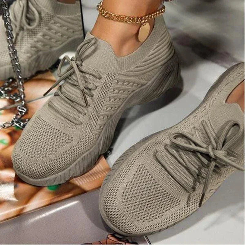 Women’s Breathable Mesh Casual Sneakers – Lace-Up Vulcanized Platform Shoes, Plus Sizes