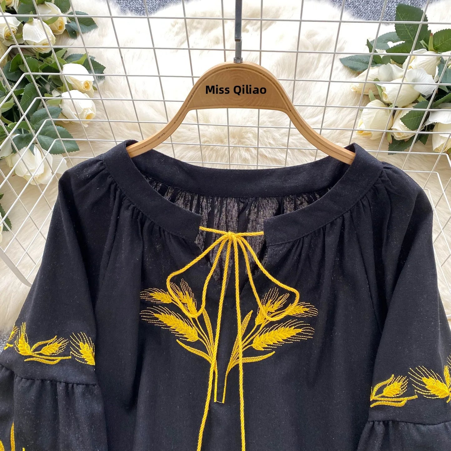 Retro Ethnic Heavy Embroidery Loose Casual round Ne Lantern Sve irt Women's Faionable Base Layer Top