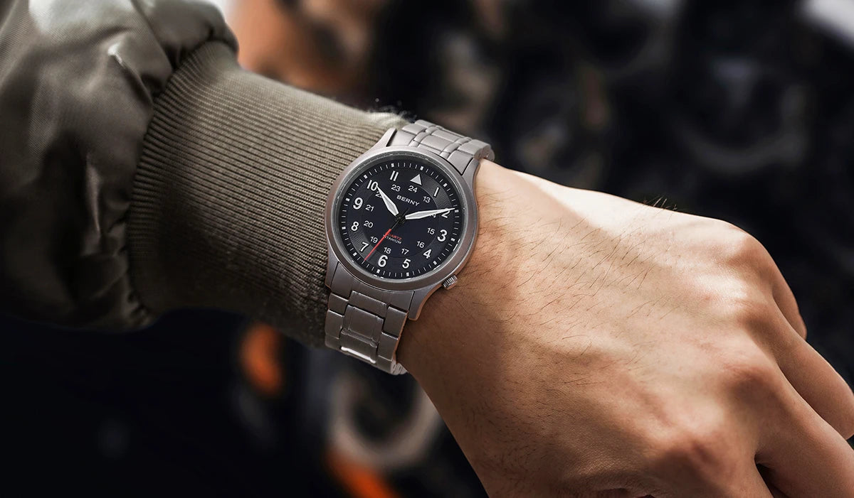 RBB Titanium Field Pilot Watch – Super Luminous Men's Outdoor Quartz Wristwatch with Sapphire Glass (5ATM)