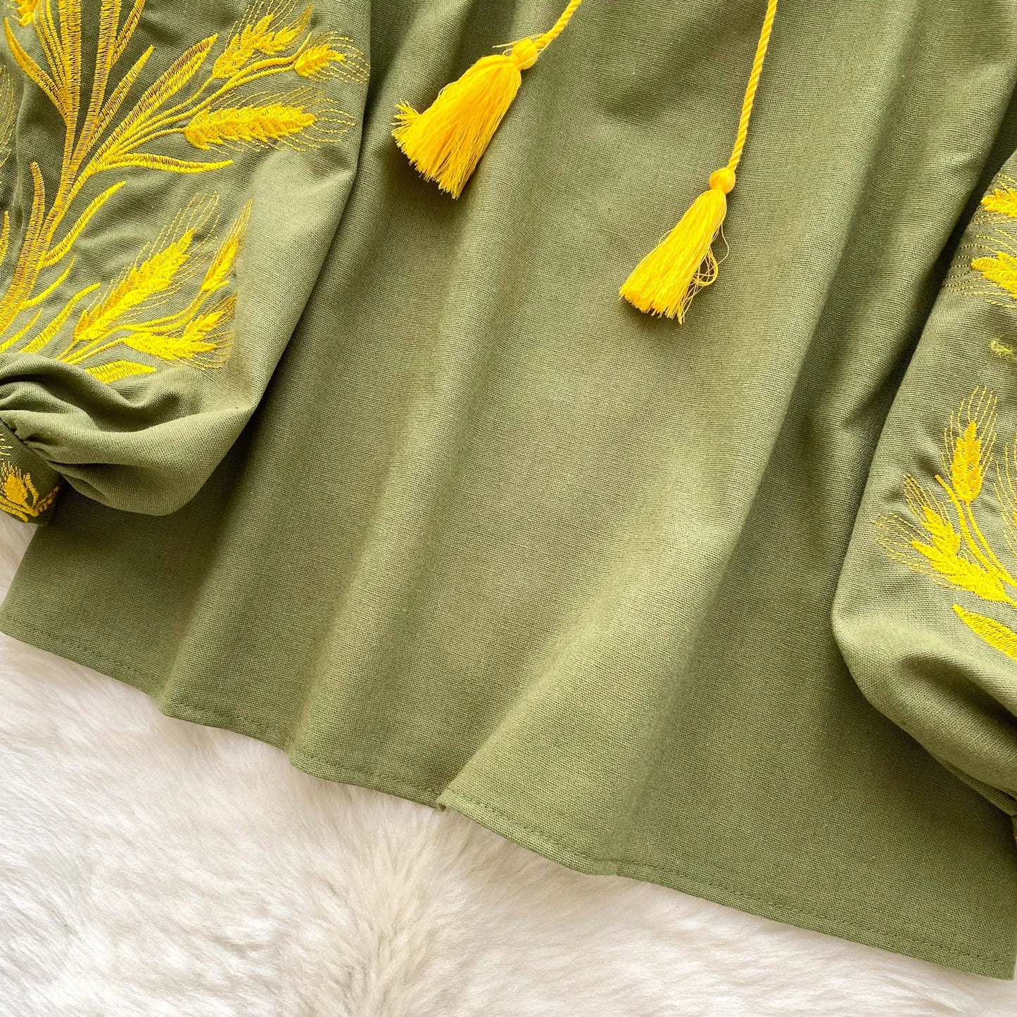 Retro Ethnic Heavy Embroidery Loose Casual round Ne Lantern Sve irt Women's Faionable Base Layer Top