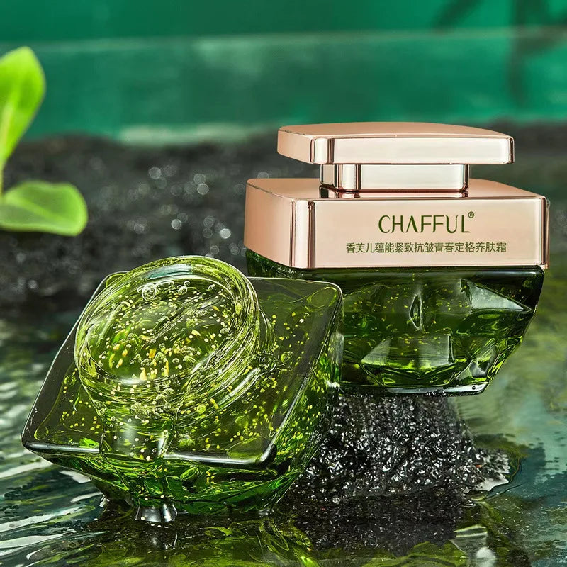 Revitalizing Korean Face Cream – Lifting, Brightening & Moisturizing