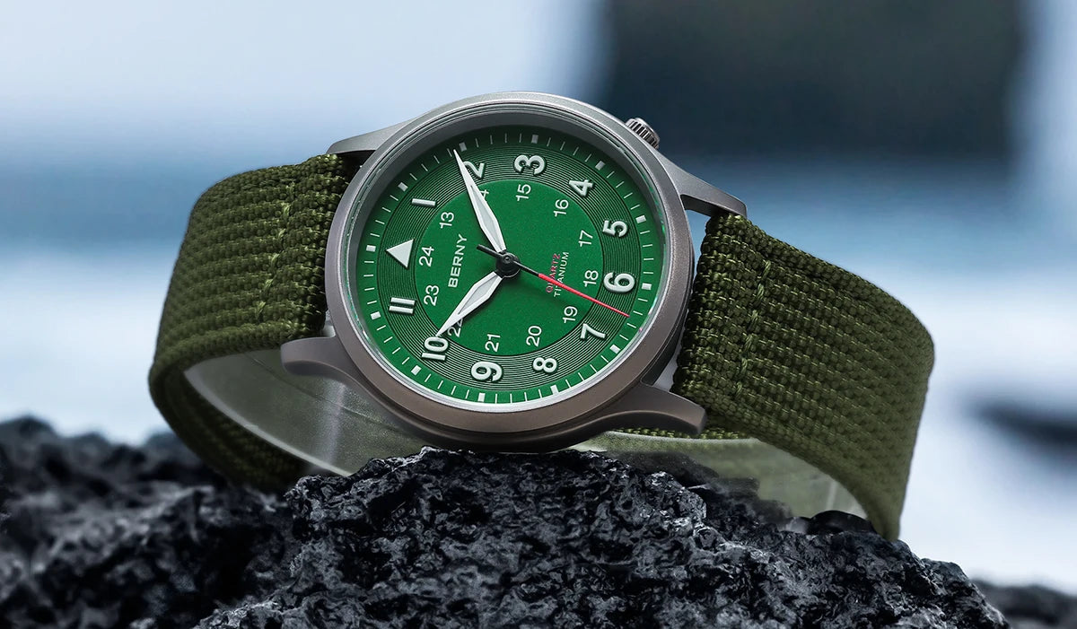 RBB Titanium Field Pilot Watch – Super Luminous Men's Outdoor Quartz Wristwatch with Sapphire Glass (5ATM)