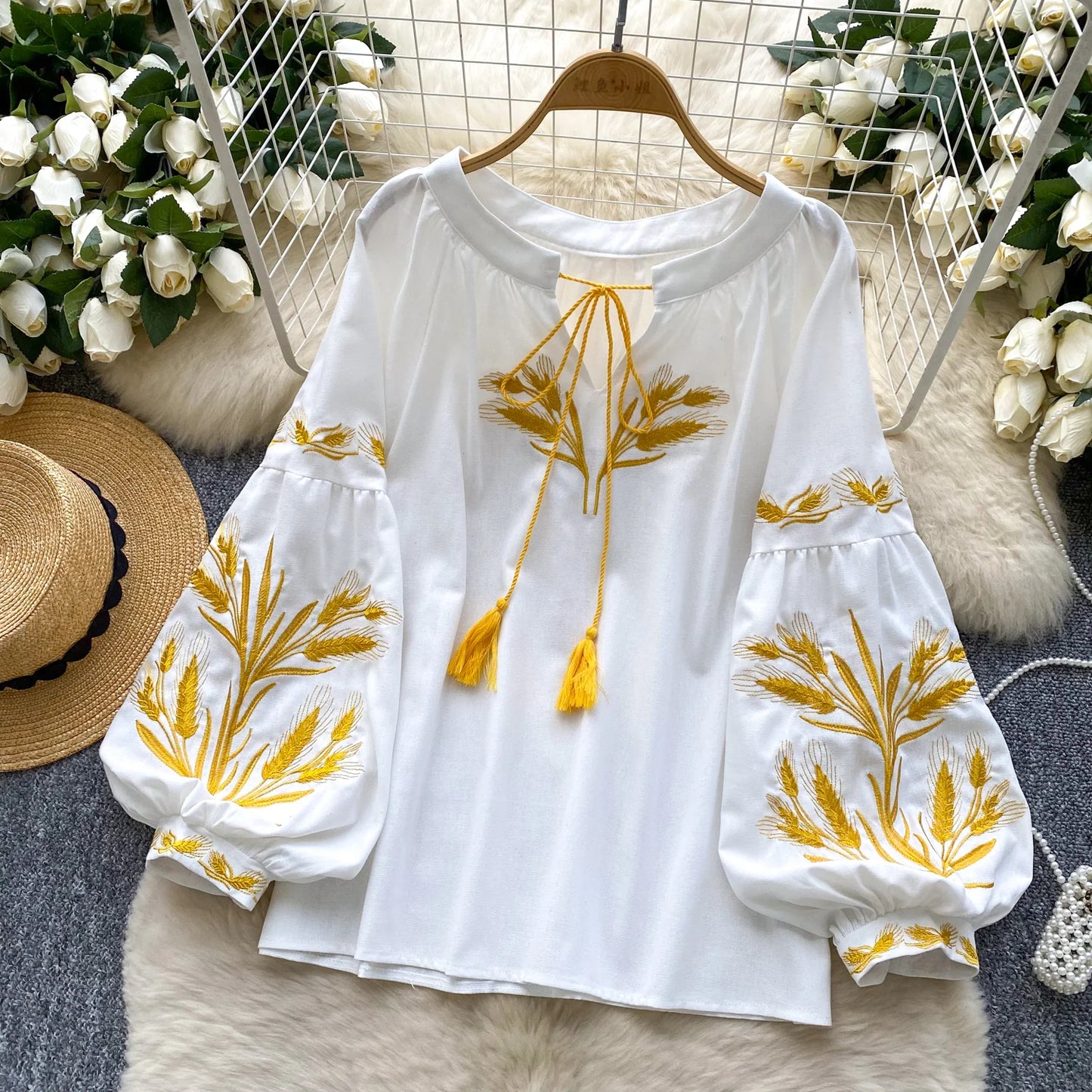 Retro Ethnic Heavy Embroidery Loose Casual round Ne Lantern Sve irt Women's Faionable Base Layer Top