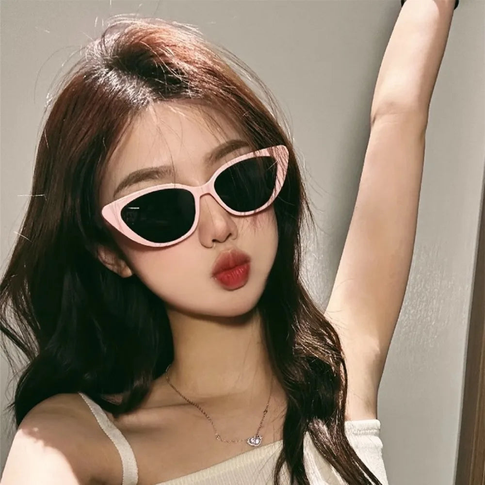 RBB 4PCS Small Cat Eye Sunglasses – Retro Hip-Hop Fashion Eyewear for Women