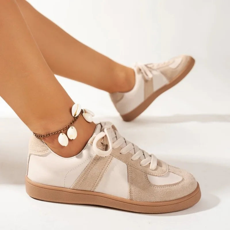 Women's Retro Patchwork Sneakers – Casual Lace-Up Flats