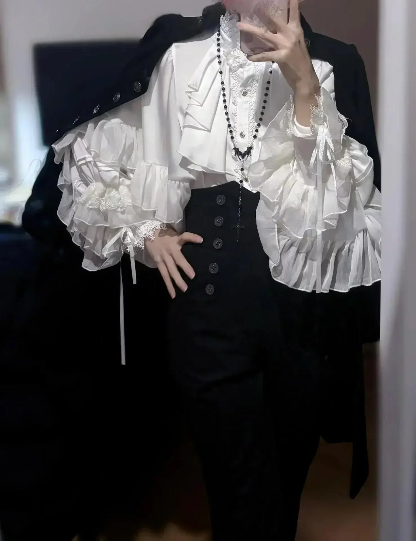 Gothic Style Batwing Sleeve Shirt Women Lolita Loose Spring Autumn Ladies Elegant Red and Black Top Blouse Solid Color Blouse