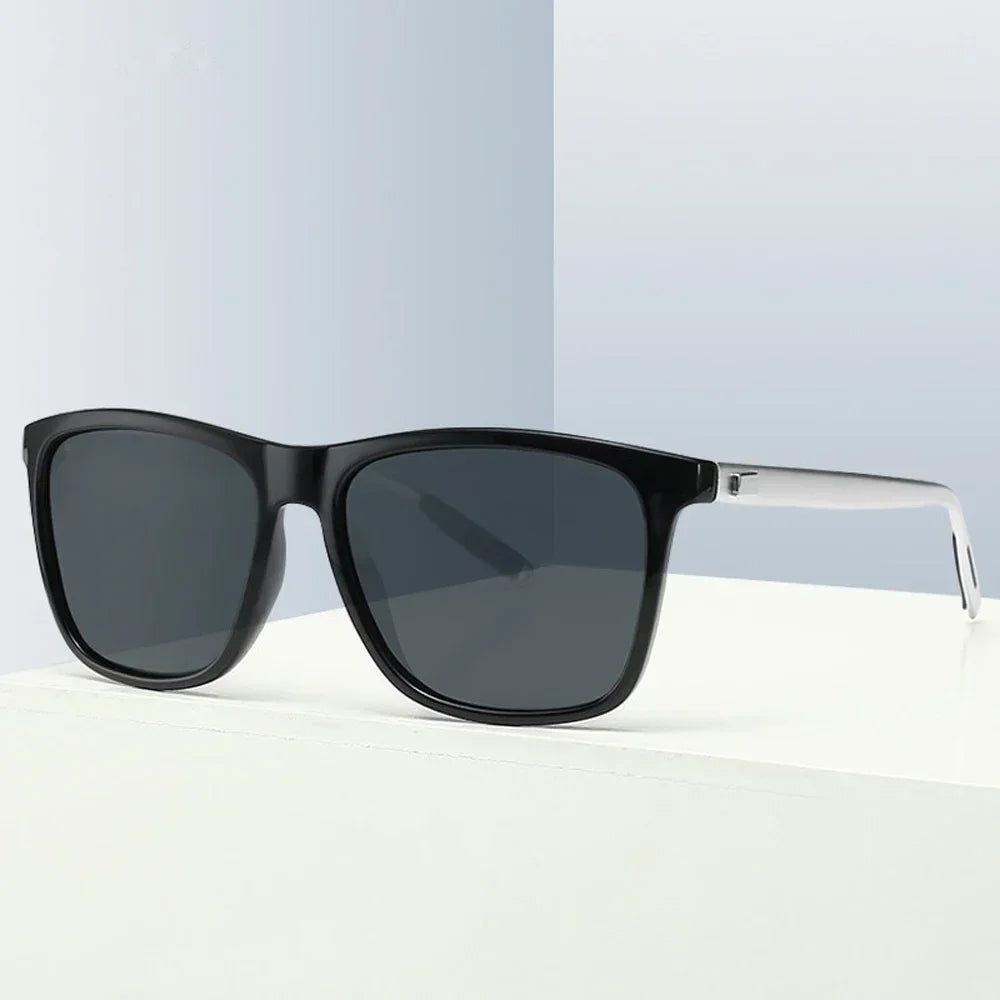 RBB 2025 Polarized UV400 Men’s Classic Retro Driver Sunglasses – Lightweight Flexible Frame with Dazzle Color Lenses