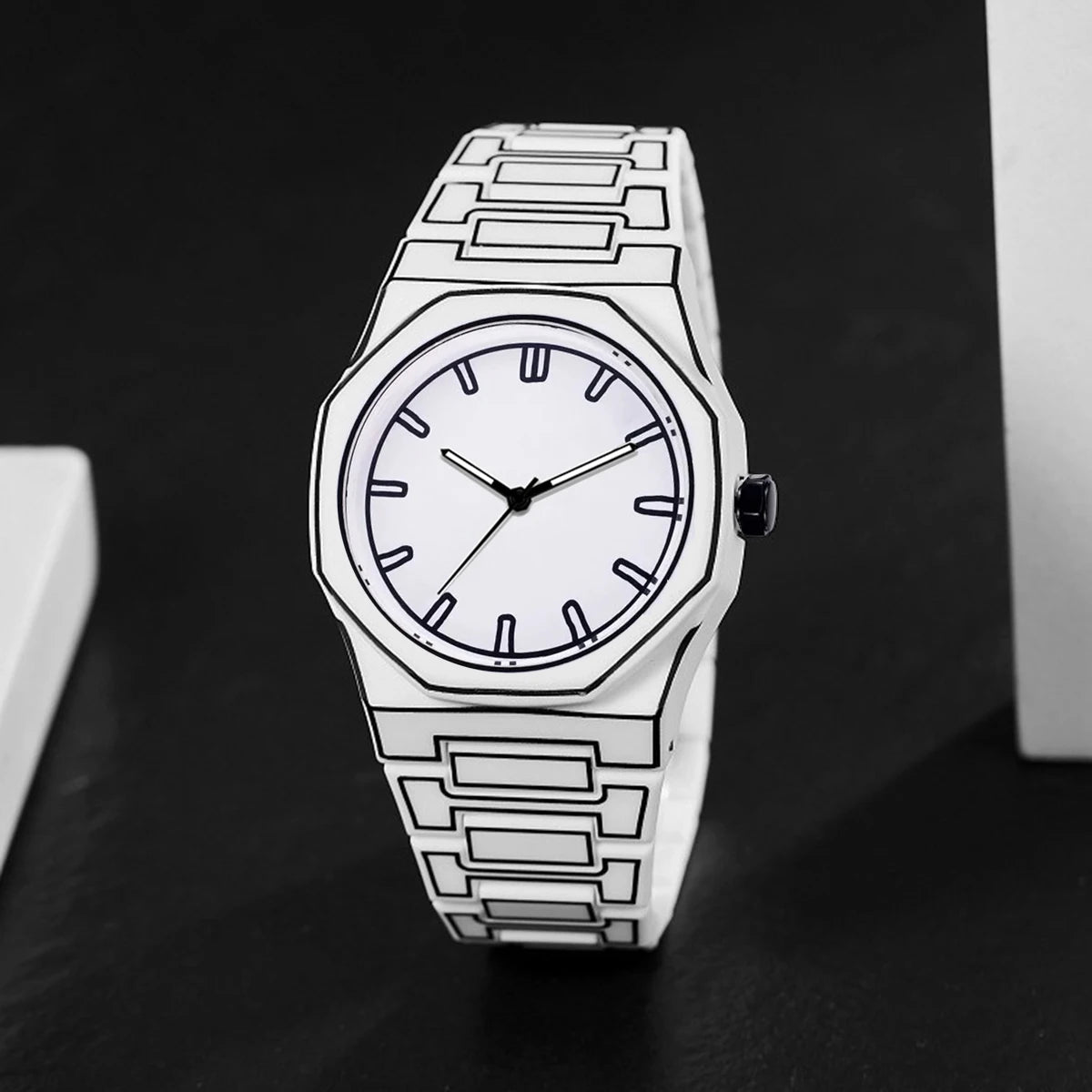 RBB Silicone Quartz Sport Watch – Comic Design, Anime Style, Classic