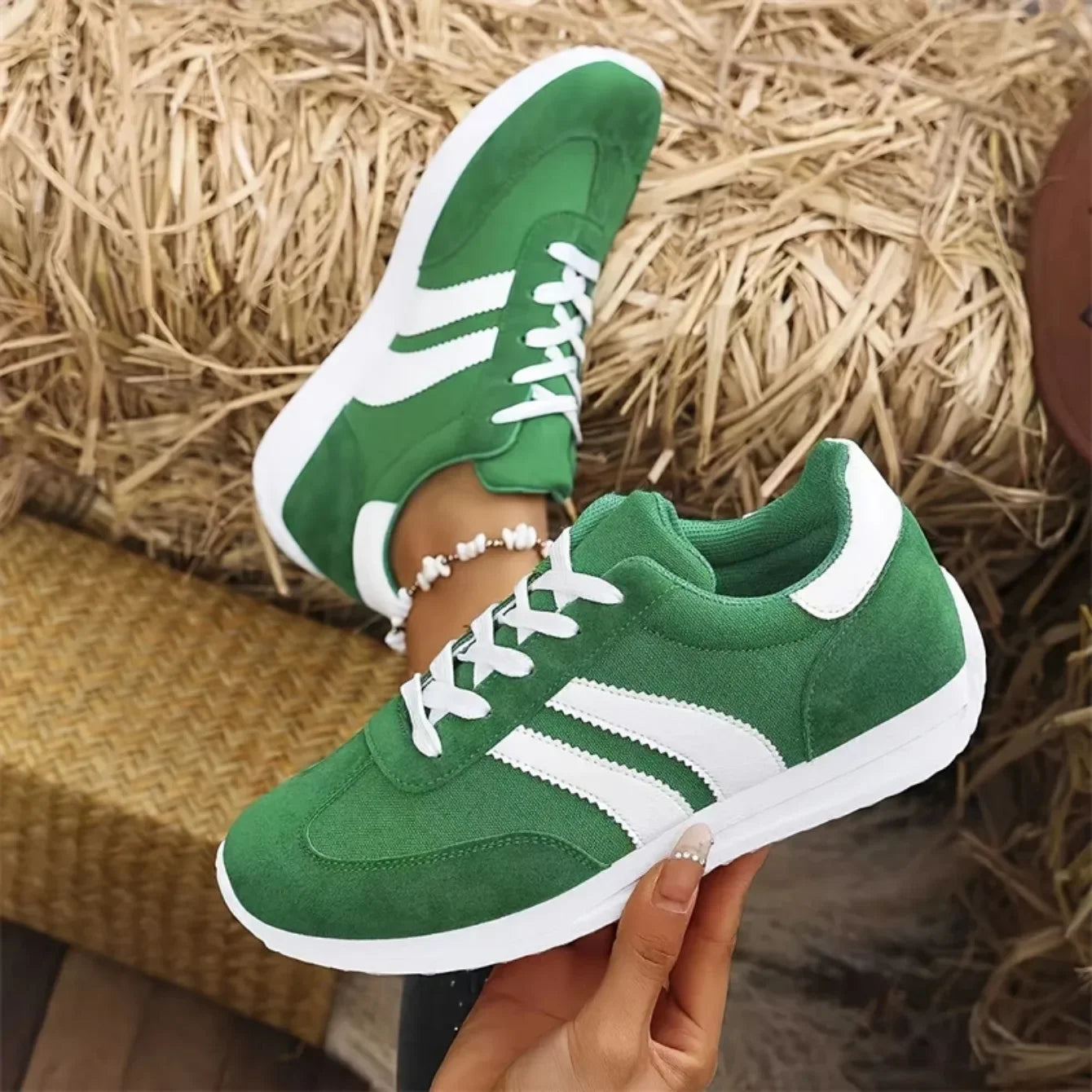 2025 Spring Women’s Sneakers – Comfortable, Versatile Flat Casual Lace-Up Sports Shoes, Plus Size