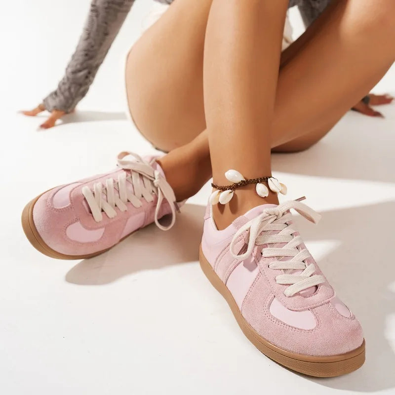 Women's Retro Patchwork Sneakers – Casual Lace-Up Flats