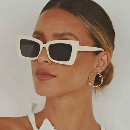RBB Retro Square Sunglasses – Oversized Gradient Rectangle Lenses, Women’s Luxury Vintage Shades (2025 Trend)