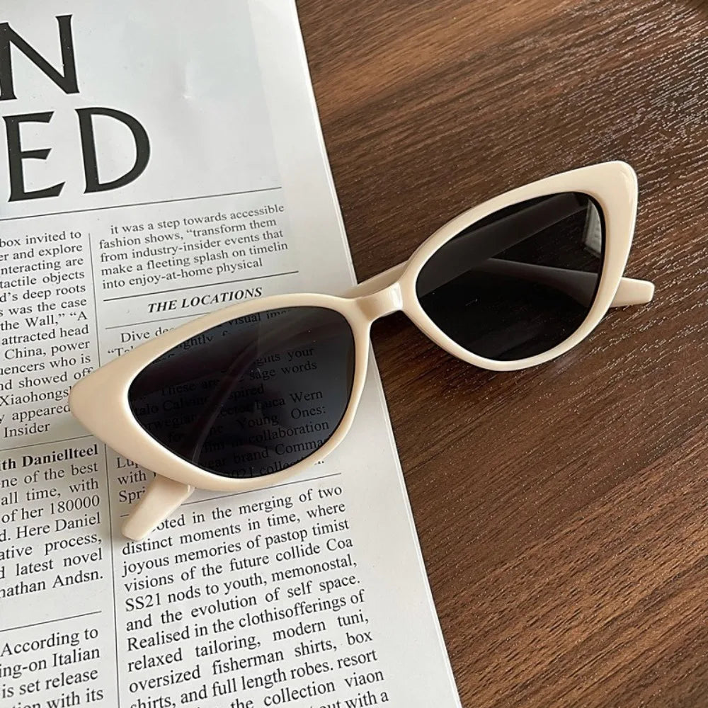 RBB 4PCS Small Cat Eye Sunglasses – Retro Hip-Hop Fashion Eyewear for Women