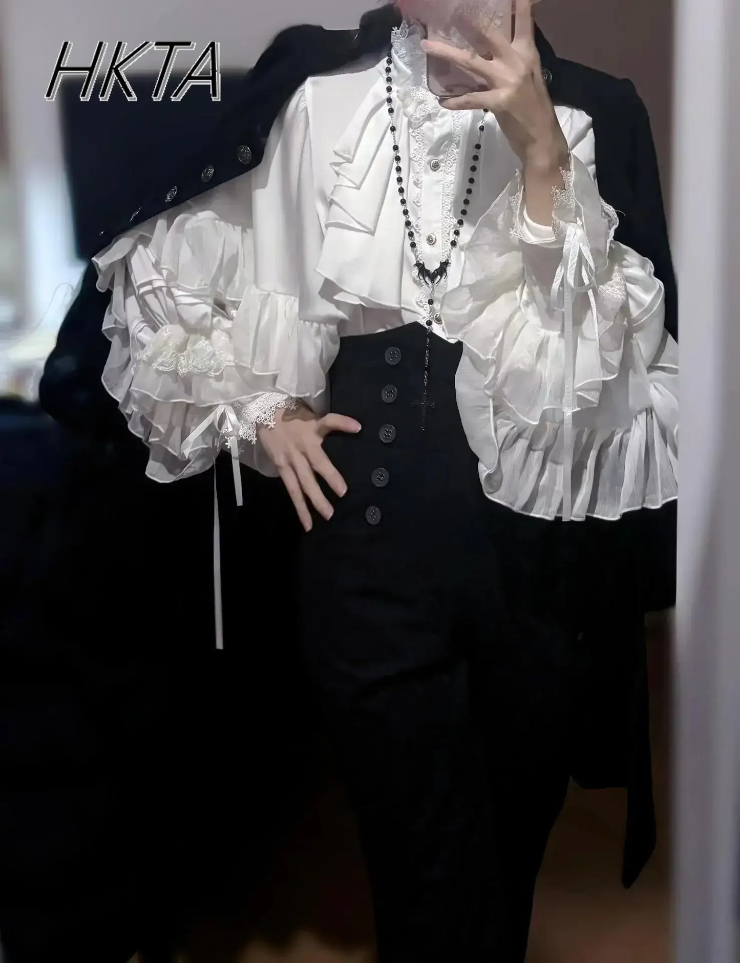 Gothic Style Batwing Sleeve Shirt Women Lolita Loose Spring Autumn Ladies Elegant Red and Black Top Blouse Solid Color Blouse