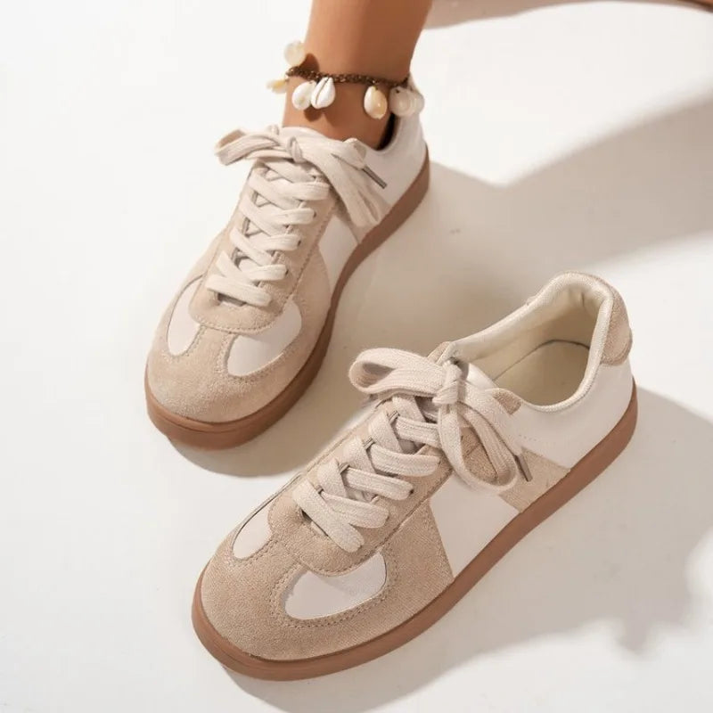 Women's Retro Patchwork Sneakers – Casual Lace-Up Flats