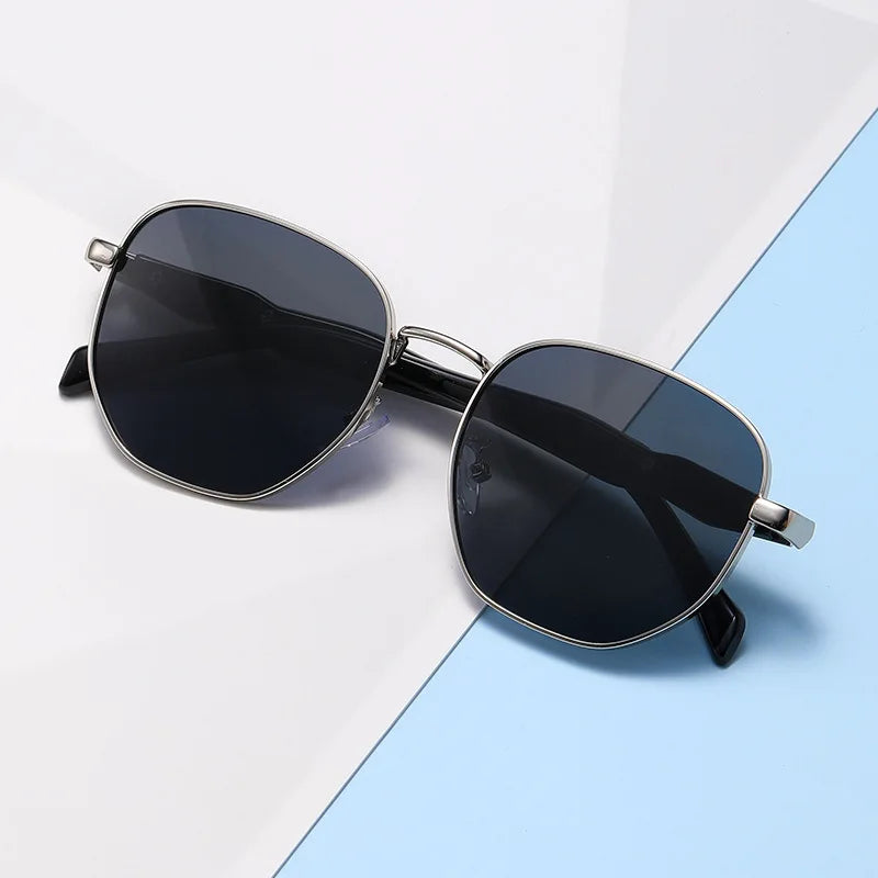 RBB Street Photography Round Metal Sunglasses – Trendy UV Anti-Retro Eyewear for Women